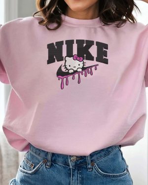 Hello Kitty – Emboroidered Sweatshirt