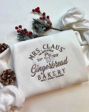 Mrs. Claus Christmas – Emboroidered Sweatshirt