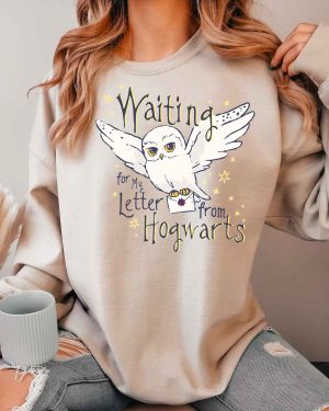 HP Waiting for my Letter from Hogwarts – Sweatshirt