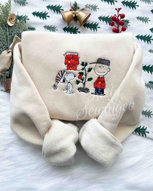 Snoopy Dog Christmas – Emboroidered Sweatshirt