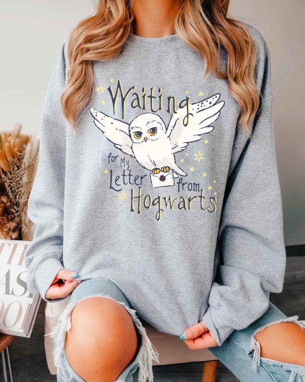 HP Waiting for my Letter from Hogwarts – Sweatshirt