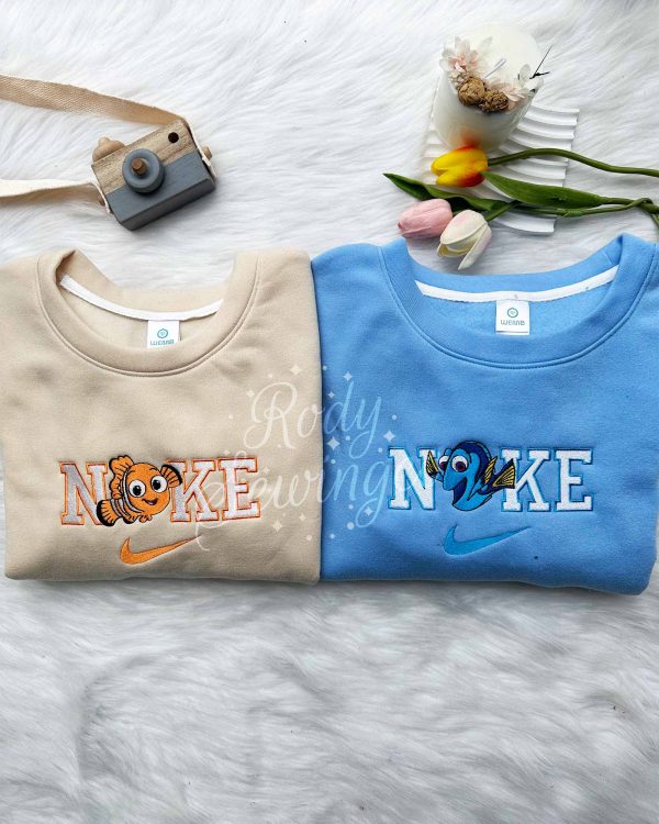 Nemo and Dory (Find Nemo) – Emboroidered Sweatshirt