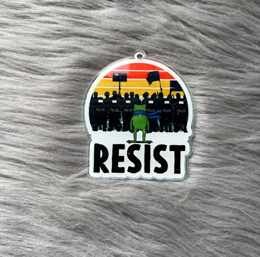 Portland Frog Christmas Ornament - Image 8