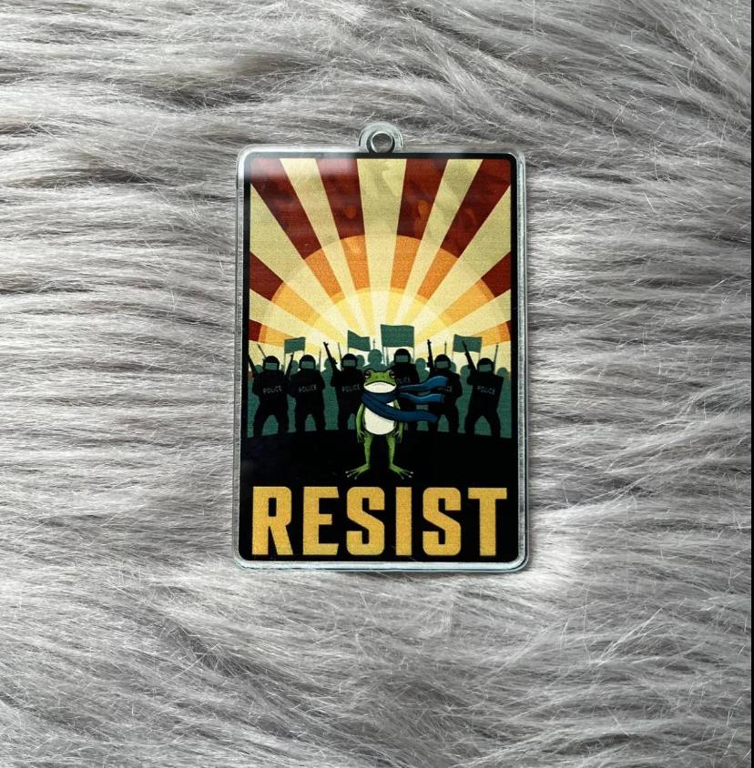 Portland Frog Christmas Ornament - Image 4