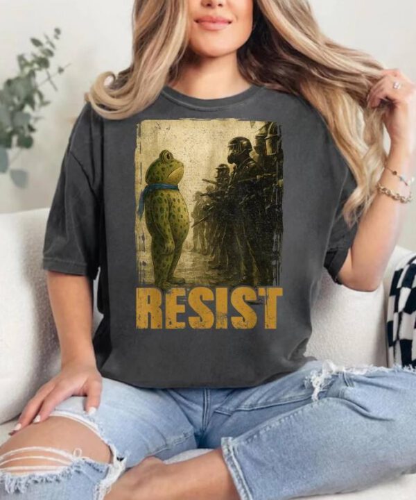 Resist Portland Frog Shirt