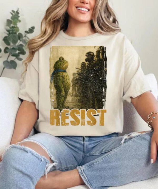 Resist Portland Frog Shirt