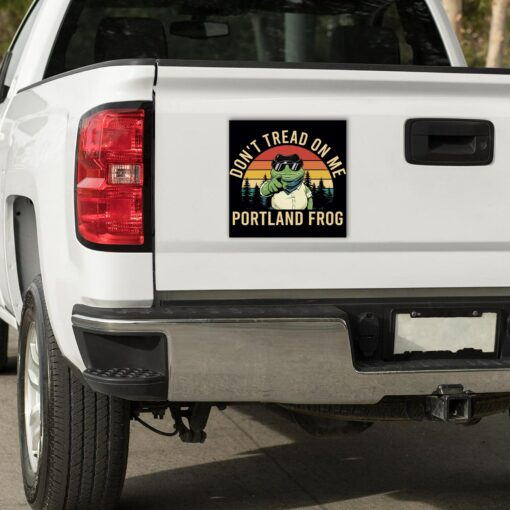 Portland Frog Car Magnet - Image 3